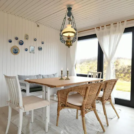 5 Person In Holiday home *
